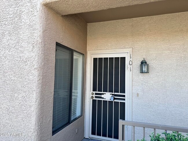Primary Photo - 13818 N Saguaro Blvd