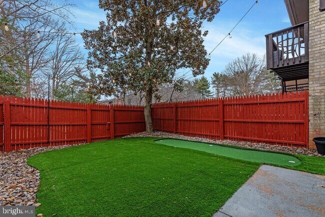 Building Photo - 4920 Herkimer St