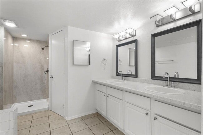 Building Photo - 2018 W Rundberg Ln