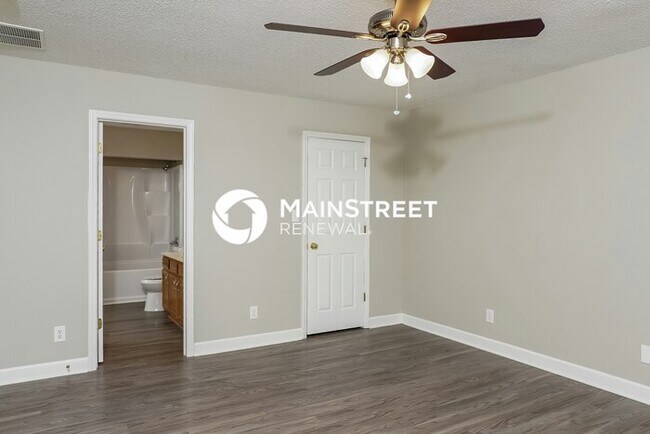 Building Photo - 3 Bedroom Pet-Friendly Home in Clemmons, N...