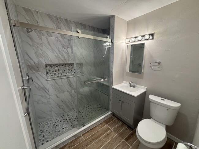 Building Photo - 4143 Conway Blvd