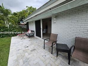 Building Photo - 4512 Sea Grape Dr