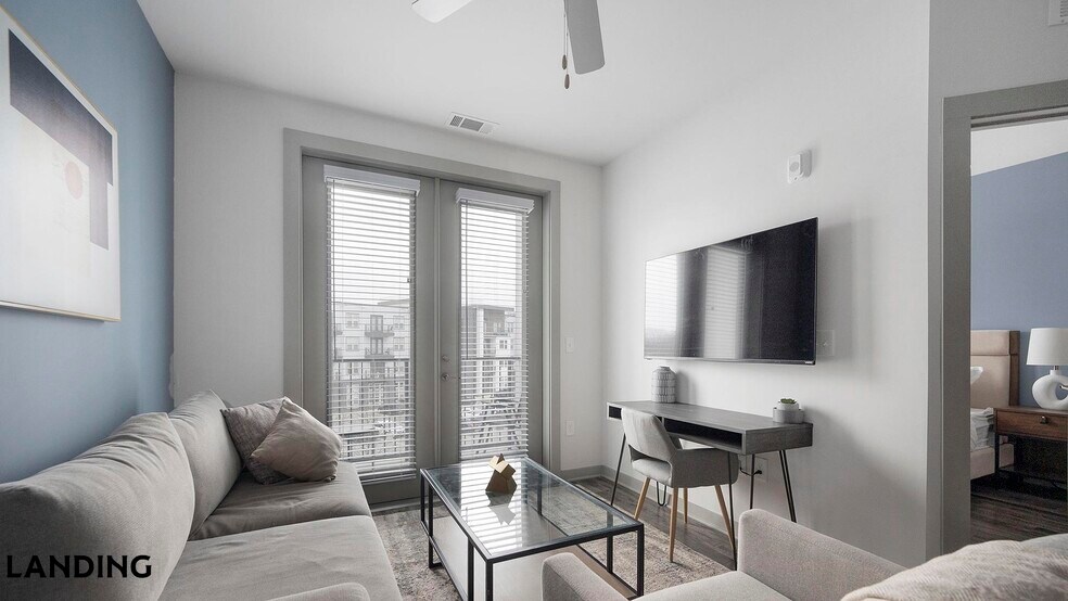 Building Photo - 2165 Nolensville Pk