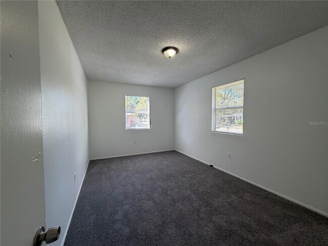 Building Photo - 1762 32nd St