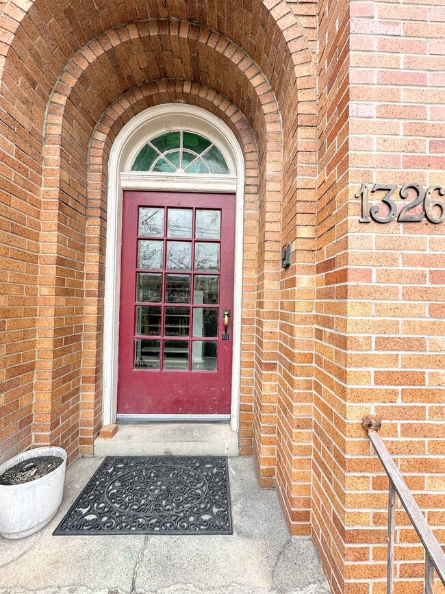 Building Photo - 1326 Arkansas Ave