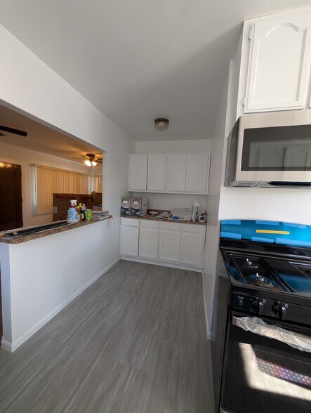 Building Photo - 4119 3rd Ave