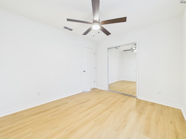 Building Photo - 5213 Air Force Dr