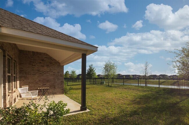 Building Photo - 155 Solana Point Dr