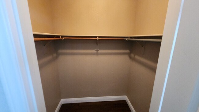 Building Photo - Stunning & REMODELED! 2-Story, 3Bedroom an...