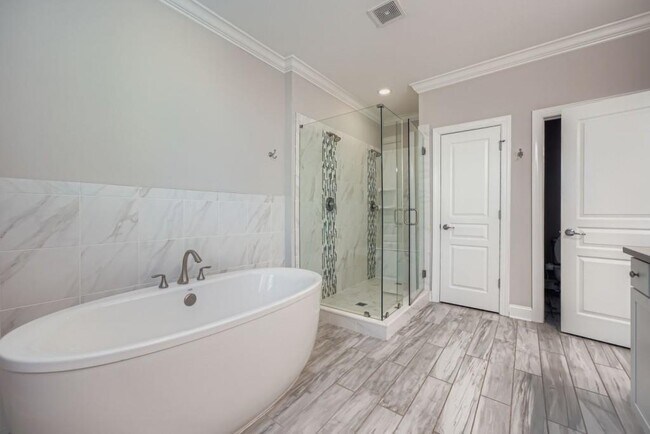 Building Photo - 2342 Willington Shoals Pl