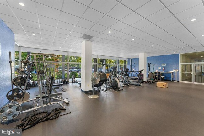 Building Photo - 1378 4th St SW