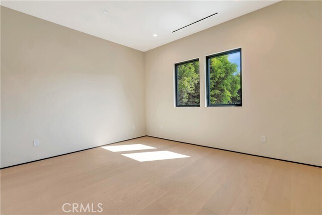 Building Photo - 5149 Beeman Ave