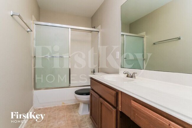Building Photo - 21610 Dawn Timbers Ct