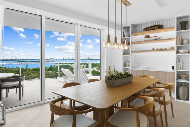 Building Photo - 4250 Biscayne Blvd