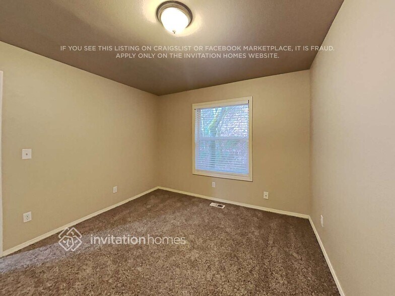 Building Photo - 25419 42nd Pl S