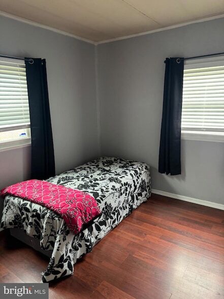 Building Photo - 527 Terrace Dr