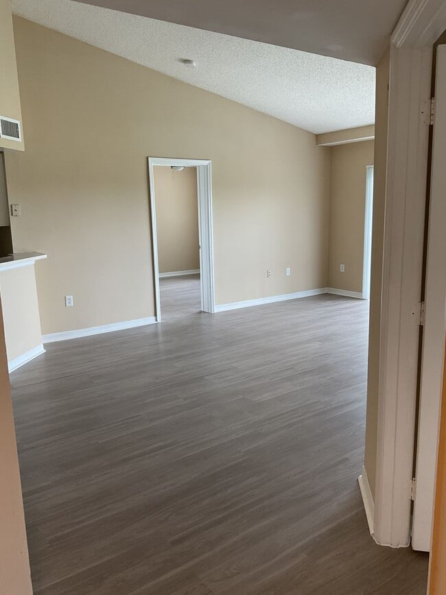 Building Photo - GRAND ISLES - ISLAMORADA