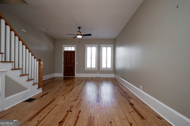 Building Photo - 83 Charter Oak Dr