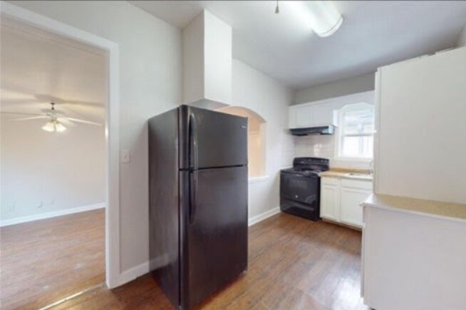 Building Photo - 912 Seymour St