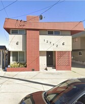 Building 4 units - 12712 Ramona Ave