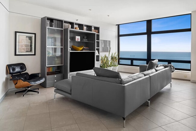 Building Photo - 680 N Lake Shore Dr