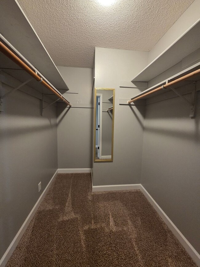Building Photo - Gorgeous Corner lot Home for Rent!