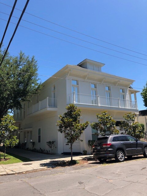 Building Photo - 507 State St