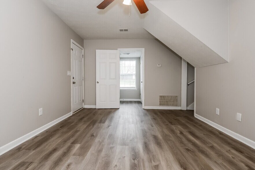 Building Photo - 2443 Deep Shoals Cir