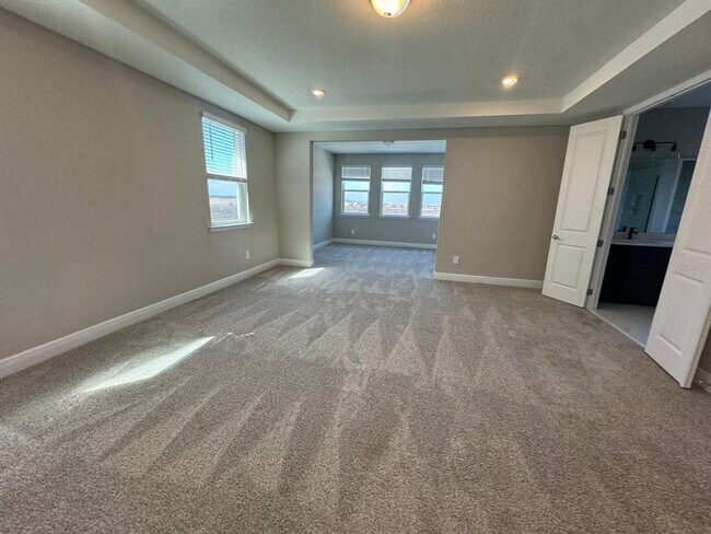 Building Photo - 16405 Silver Brk Wy