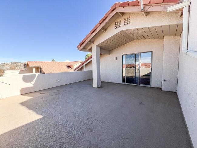 Building Photo - TOWNHOME - COTTONWOOD - SAWMILL GARDENS HOA