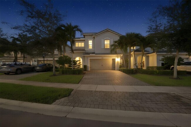 Building Photo - 964 Banyan Dr