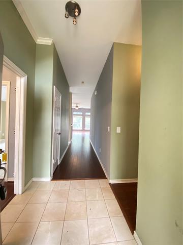 Building Photo - 4700 Glen Echo Dr
