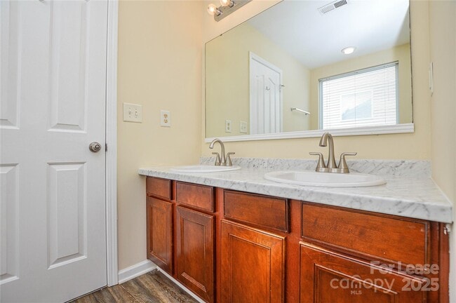 Building Photo - 6754 Sequoia Hills Dr