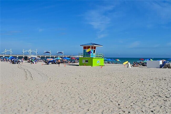 Building Photo - 531 N Ocean Blvd
