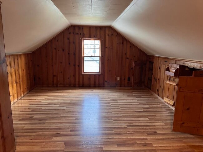 Building Photo - 16 Belmont Ave