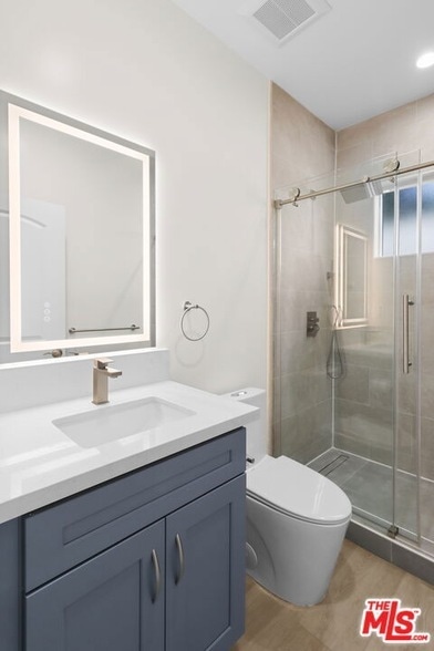 Building Photo - 2445 Harwood St