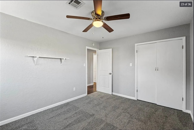 Building Photo - 4646 SE Caber Cir