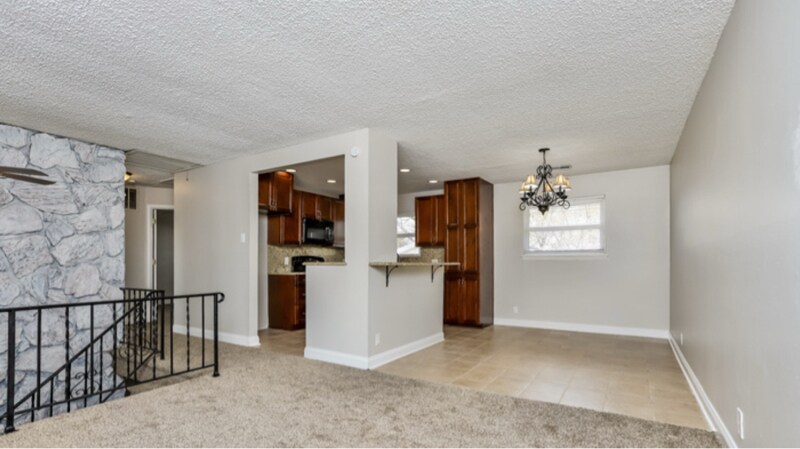 Building Photo - 1224 Bal Harbor Dr