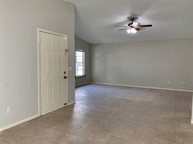 Building Photo - 6723 Del Rio St