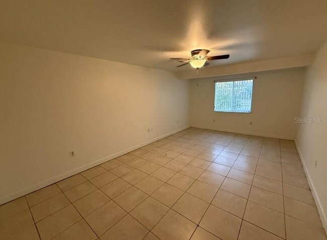 Building Photo - 903 31st St E