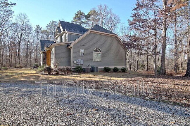 Building Photo - 175 Ridgeway Ct