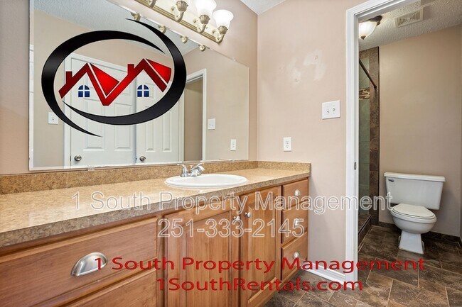 Building Photo - 8771 Zeeland Dr