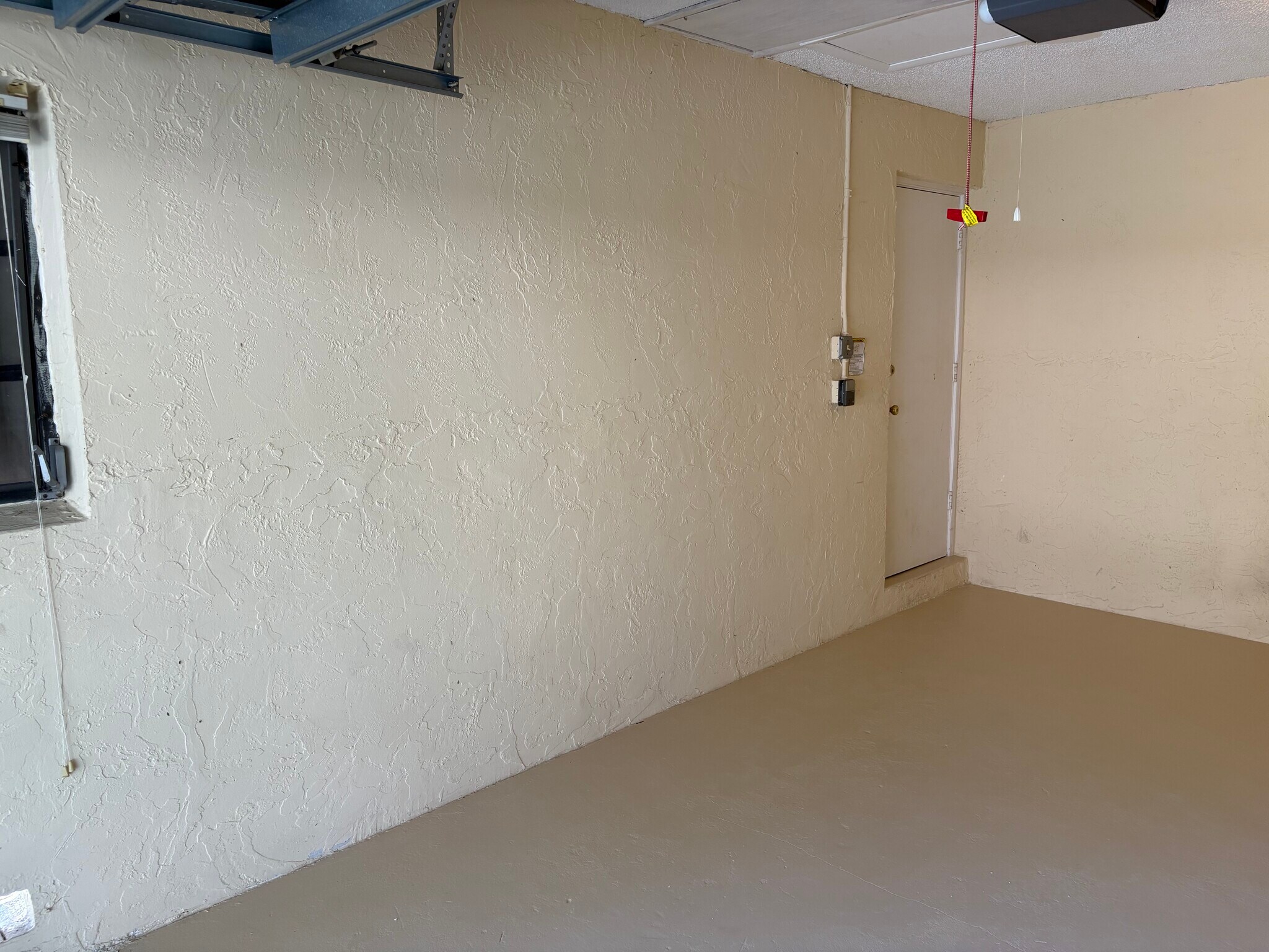 Building Photo - 3951 NE 17th Ave