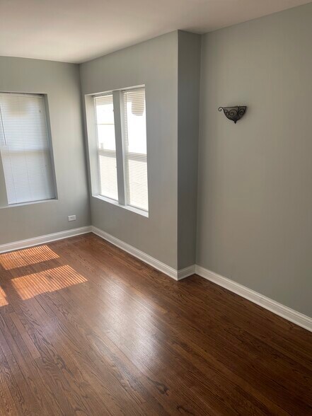 Blinds will be upgraded to 2 inch - 8434 S Cregier Ave