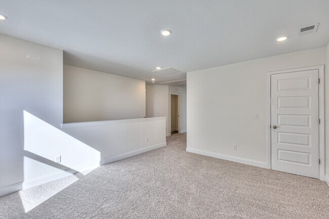 Building Photo - 3514 Howard T Smith Dr