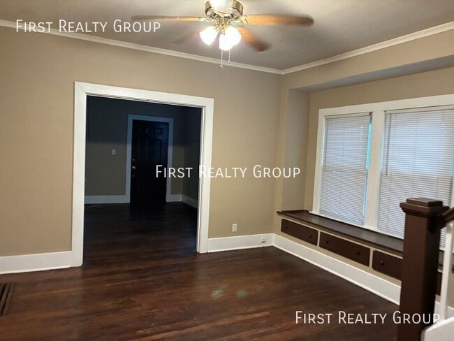 Building Photo - 1513 Wyoming St