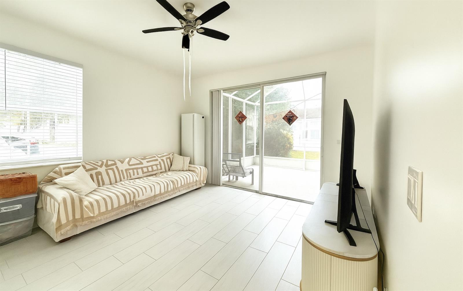 Building Photo - 18702 SW 27th St