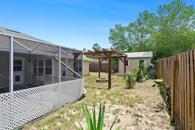 Building Photo - 11366 Riddle Dr