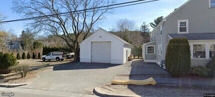 Building Photo - 292 W Wyoming Ave