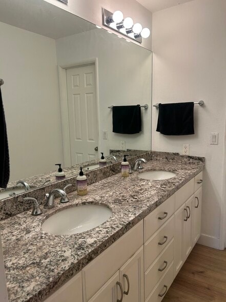 Vanity - 21650 Burbank Blvd